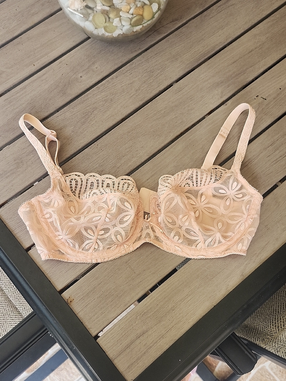 Wacoal Blush Peach Lace Underwire Bra